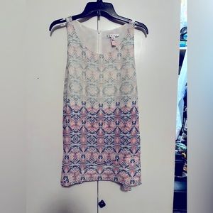 Women’s CAbi Tunic Floral Tank with layered ruffle, Sz Lg